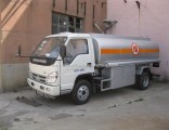 China Manufacture Refueling Tank Truck Mini Refuel Truck