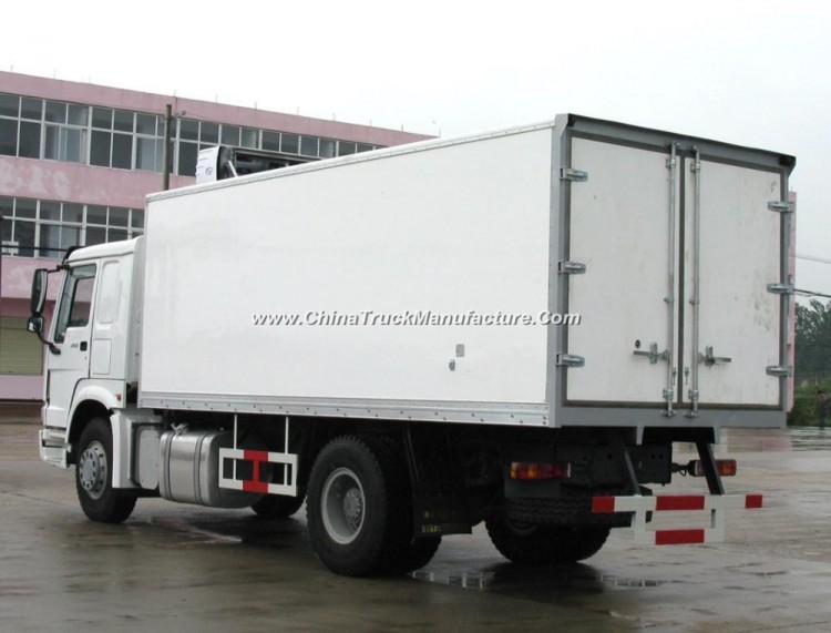 Sinotruck HOWO 4*2 Light Stake Cargo Truck with High Quality