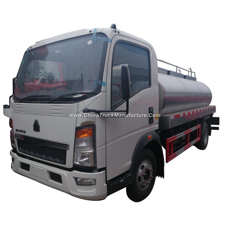 Good Quality HOWO Light 5000liters Right Hand Drive Stainless Steel Milk Transportation Tank Truck P