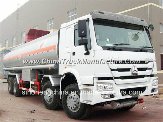 25m3 Sinotruk HOWO 8X4 Fuel 371HP Tanker Oil Tank Truck