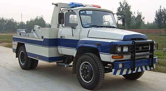Dongfeng 3 ton heavy tow truck