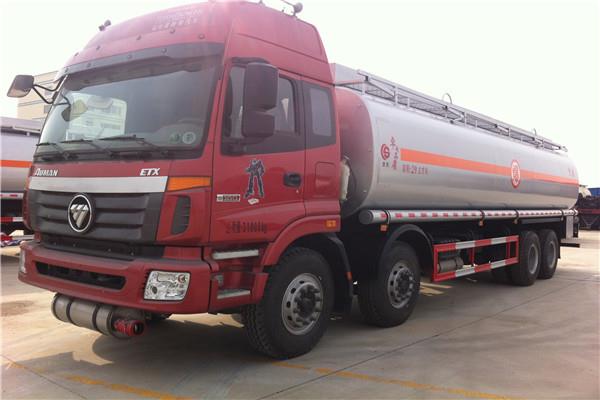 Foton 8*4  oil tanker truck