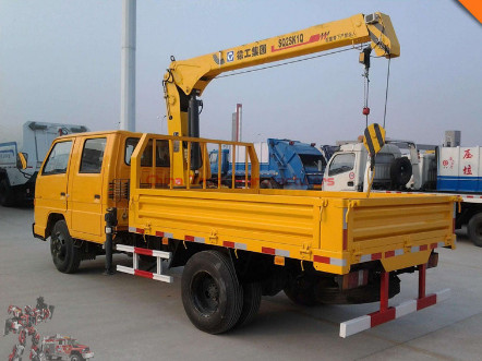 4x2 dongfeng dump truck with truck crane