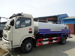 Dongfeng 6-7cbm water vehicle street cleaning truck