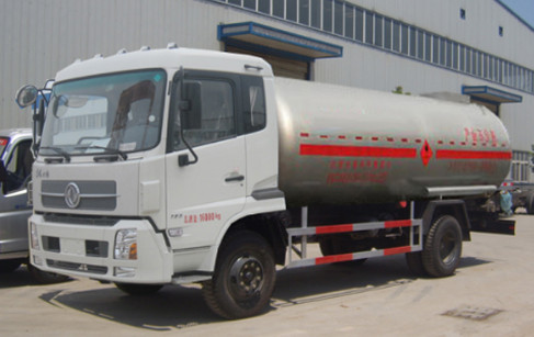 DONGFENG 4x2 15M3 LPG truck tanker