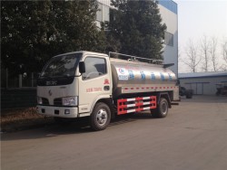 dongfeng milk cooling tanks,5000liters milk tank truck