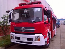 DongFeng foam fire truck