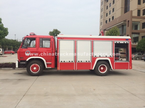 dongfeng fire fighting vehicle with 6000l water tank
