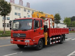 Dongfeng 4x2 5 Tons Tipper Truck Crane