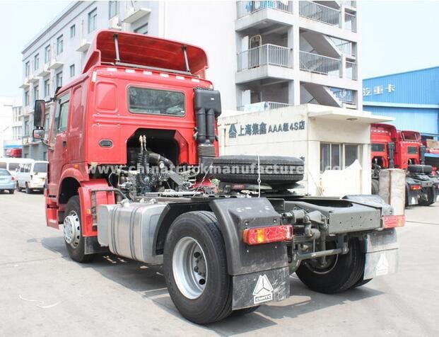 SINOTRUK HOWO 4x2 drive wheel 6 tyres international tractor truck