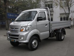 Sinotruk 4x2 mini dumper truck 2 ton CDW diesel mini truck
