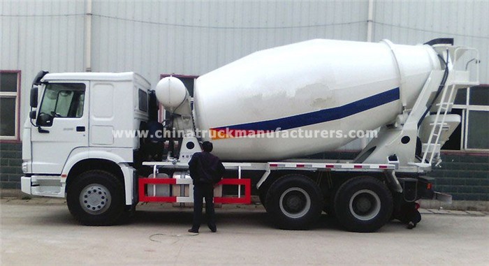 SINOTRUK HOWO 6x4 9 m3 concrete mixer truck