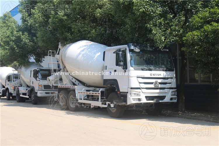 Sinotruk howo 8x4 12 wheel heavy duty 371hp Concrete Mixer Truck
