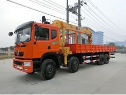 China 20 ton truck with crane