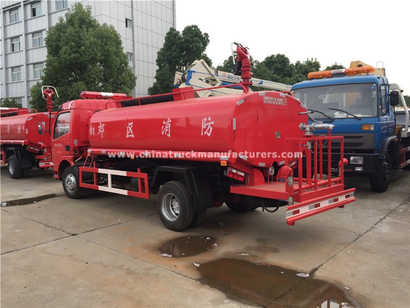 China 6 ton fire water trucks
