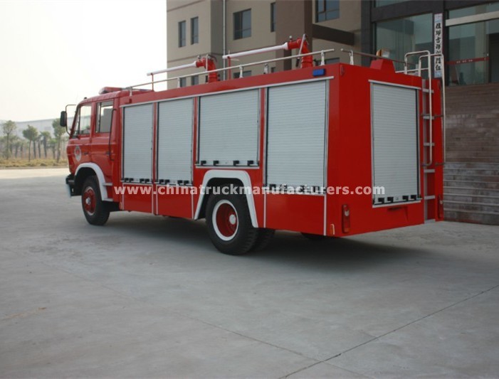 China 5 ton foam tank fire fighting truck