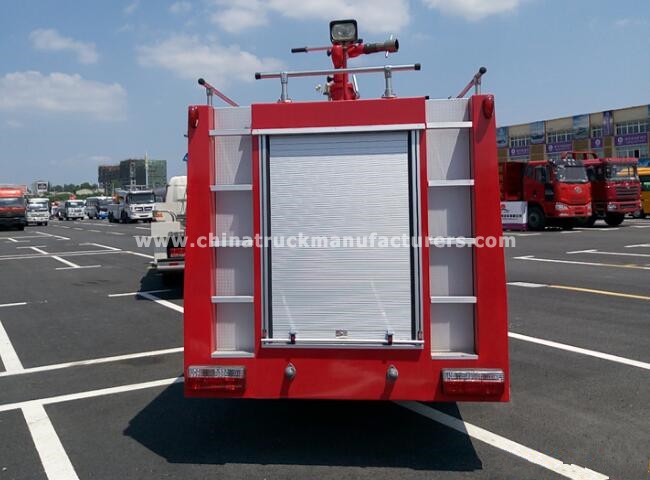 Dongfeng 4x2 4 ton Foam and water Fire truck