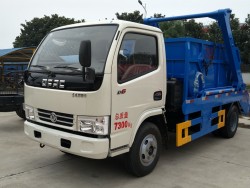 China 4 wheel 4 ton Swing Arm Garbage Truck