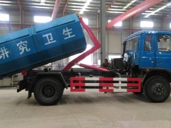 China 6 wheel 12 ton bin lifter garbage truck