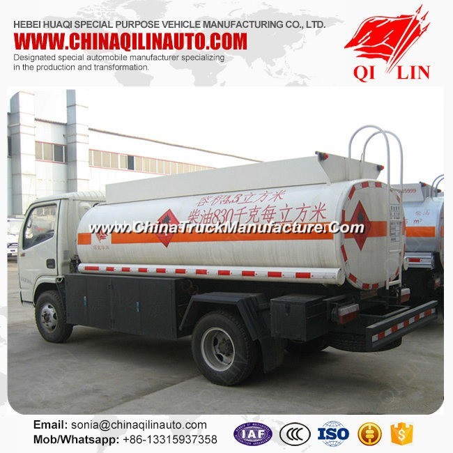 Overall Dimension 5995mm*2000mm*2500mm Refuel Oil Tanker Truck for Sale