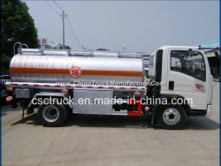 Sinotruck HOWO 6 Wheel 5000 Liter Fuel Tank Truck 5000L Oil Refueling Truck