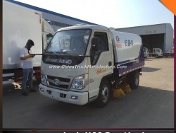 Small Road Sweeper Truck Street Sweeper Vehicle From China
