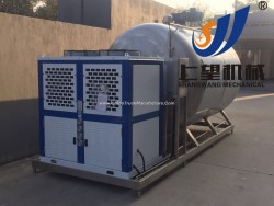 Bulk Milk Storage Tank with Cooling System