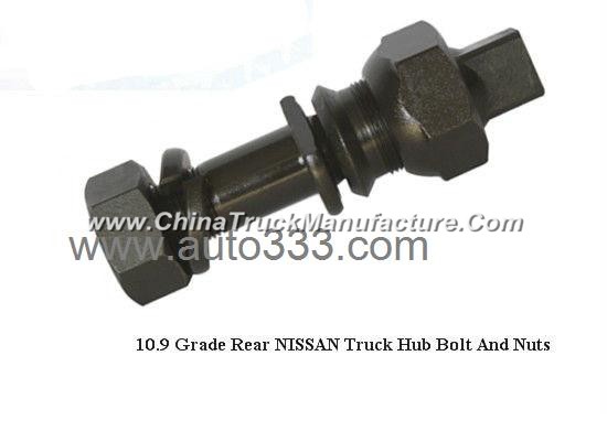 10.9 Grade Rear NISSAN Truck Hub Bolt And Nuts