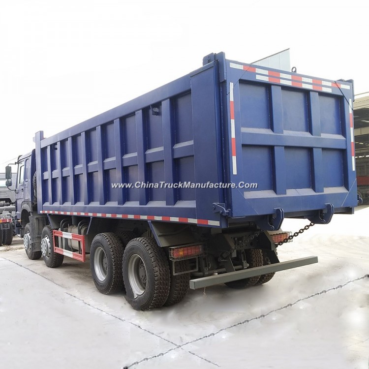 Sinotruk HOWO Tipper Dump Truck 8X4 LHD 371HP 30 - 40 Tons