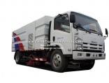 Isuzu 700p Street Clean and Sweep Garbage Truck
