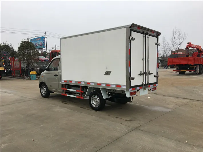 foton small gasoline 1tons 1.5tons 2tons refrigerator truck Picture